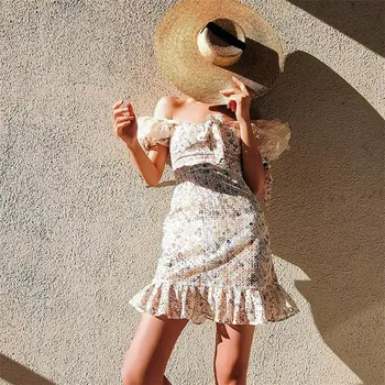 2019 Vintage Print Women Dress High Waist Bowknot Mini Dress Slash Neck Puff Sleeve Summer Dress
2019 Vintage Print Women Dress High Waist Bowknot Mini Dress Slash Neck Puff Sleeve Summer Dress