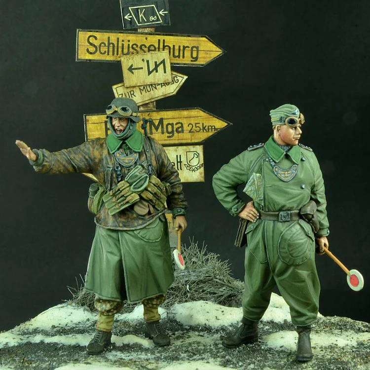 Фигурка-воин из смолы Crazy King1/35, модель солдатика ВОВ, двойная комбинация GK, белая модель ручной работы
Фигурка-воин из смолы Crazy King1/35, модель солдатика ВОВ, двойная комбинация GK, белая модель ручной работы