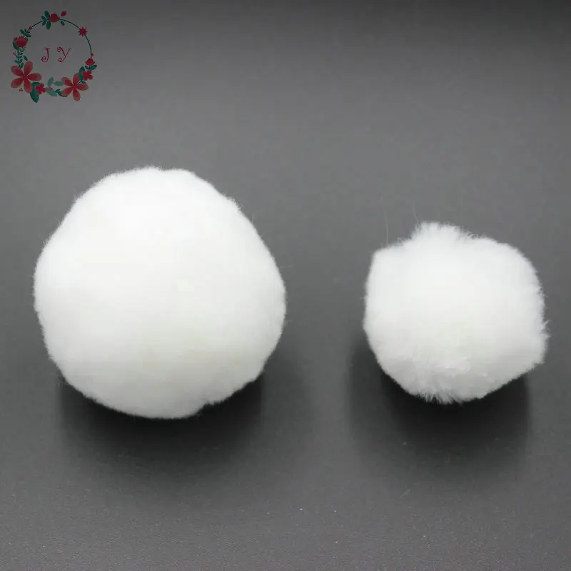20pcs/lot BIG White Acrylic Ball Pompons ball Snowflake Snowman decoration 4.0/5.5cm Festival Decor, DIY Works ,Xmas decor
20pcs/lot BIG White Acrylic Ball Pompons ball Snowflake Snowman decoration 4.0/5.5cm Festival Decor, DIY Works ,Xmas decor