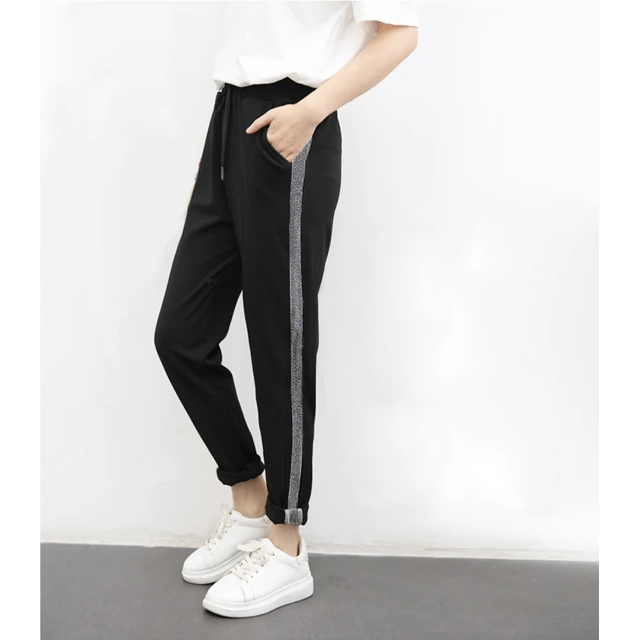 Sport Sweatpants Casual Harem Pants Long Women Trousers Silver Side Sweat Female Run Striped Elastic Waist Hip Pop Slim Pant
Sport Sweatpants Casual Harem Pants Long Women Trousers Silver Side Sweat Female Run Striped Elastic Waist Hip Pop Slim Pant