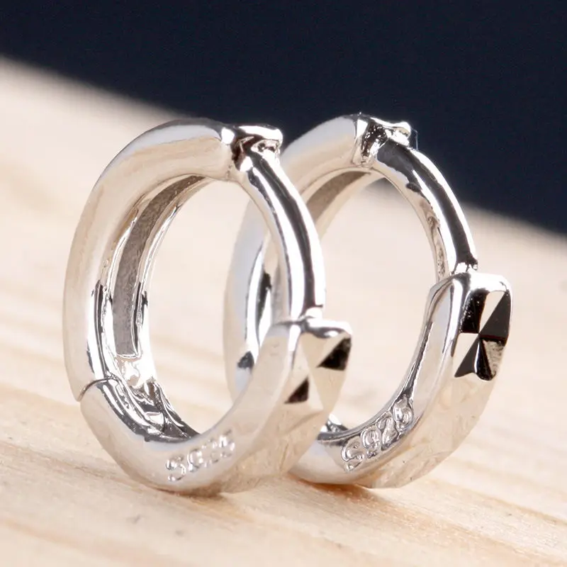 1 Pair Fashion Women Lady Girl Silver Plated Alloy Simple Hoop Earrings HOT Nice Jewelry clip ear stud
1 Pair Fashion Women Lady Girl Silver Plated Alloy Simple Hoop Earrings HOT Nice Jewelry clip ear stud