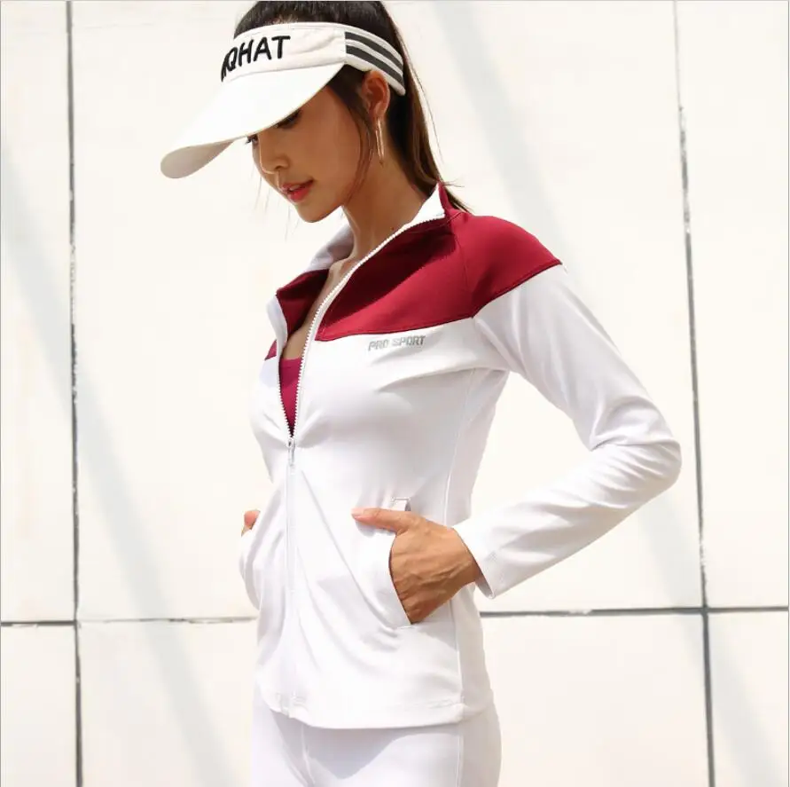 Color collision splicing sports loose coatstand-up collar Zipper jacket Fitness training long sleeve quick-drying yoga tops
Color collision splicing sports loose coatstand-up collar Zipper jacket Fitness training long sleeve quick-drying yoga tops