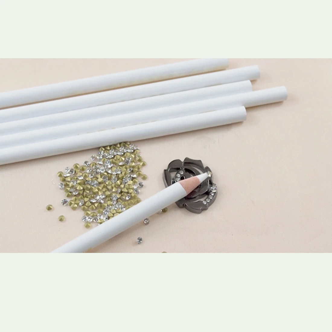 New Arrival Wax Dotting Pen Nail Art Rhinestones Gems Picking Crystal Tools Pencil Pen Easily Pick Up Pen Manicure
New Arrival Wax Dotting Pen Nail Art Rhinestones Gems Picking Crystal Tools Pencil Pen Easily Pick Up Pen Manicure