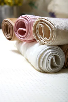 Silk Cut Velvet Silk Waffle Beauty Towel Face Towel Cooling 33x75cm Pink 10pcs/pack
Silk Cut Velvet Silk Waffle Beauty Towel Face Towel Cooling 33x75cm Pink 10pcs/pack