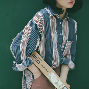 2019 Autumn New Long Blouses Back Split Chiffon Shirt Female Harajuku Vintage Striped Shirt Top Button Up Women Blouse
2019 Autumn New Long Blouses Back Split Chiffon Shirt Female Harajuku Vintage Striped Shirt Top Button Up Women Blouse