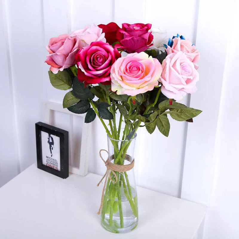 1Pcs Artificial rose flower High quality single velvet romantic simulation DIY art flower Wedding party Home Decoration
1Pcs Artificial rose flower High quality single velvet romantic simulation DIY art flower Wedding party Home Decoration