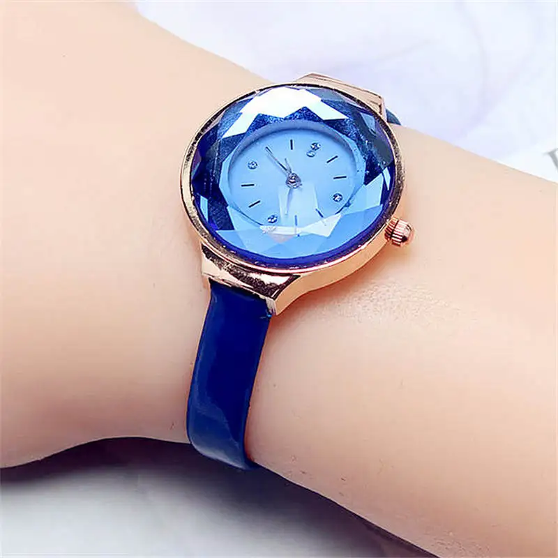 Sapphire Bracelet Women's Watch Simple Fine Strap Wristwatch Fashion Diamond Casual Female Leather Lady Gift Watches Relogio dw
Sapphire Bracelet Women's Watch Simple Fine Strap Wristwatch Fashion Diamond Casual Female Leather Lady Gift Watches Relogio dw