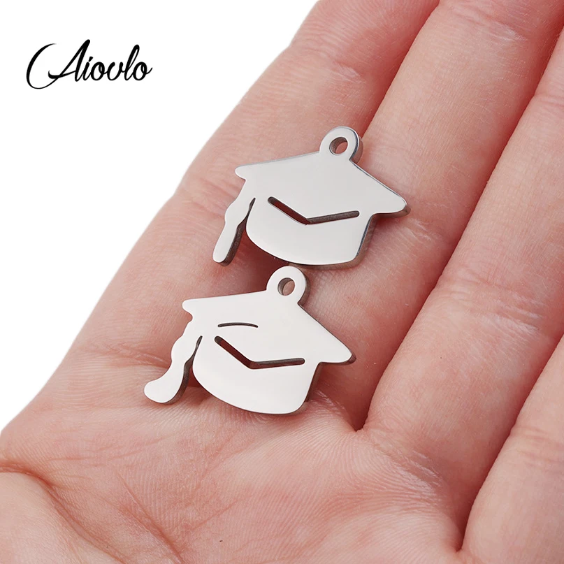 Aiovlo 5pcs/lot Stainless Steel Bachelor Cap Hat Pendant DIY Graduate Making Diy Handmade Charm for Jewelry Material
Aiovlo 5pcs/lot Stainless Steel Bachelor Cap Hat Pendant DIY Graduate Making Diy Handmade Charm for Jewelry Material