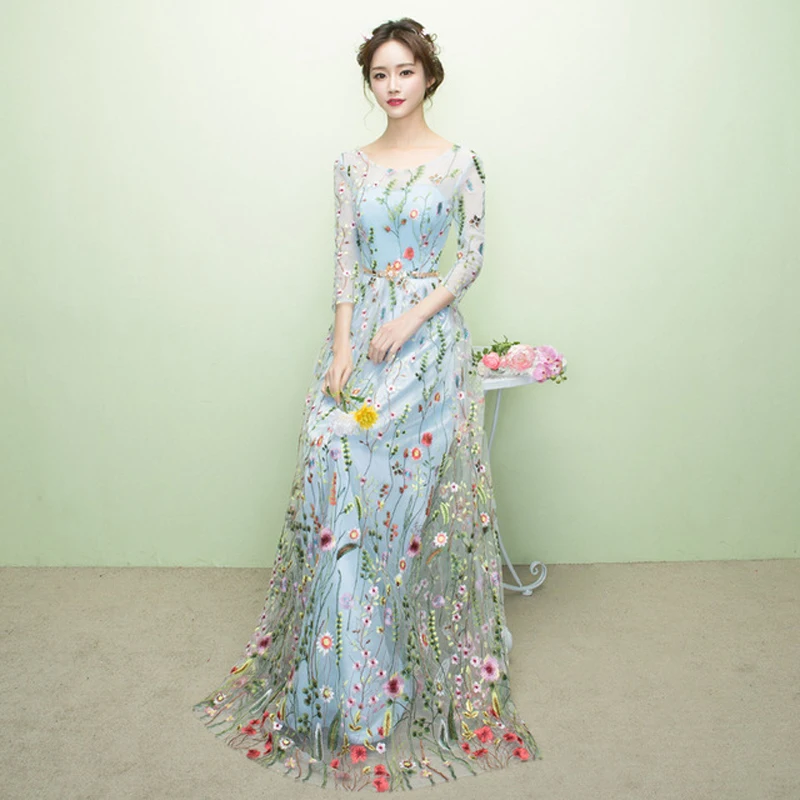 Blue Floral Lace Banquet Evening Long Dress 2019 Brand New Half Sleeve Dresses Elegant Princess Slim Long Vintage Style
Blue Floral Lace Banquet Evening Long Dress 2019 Brand New Half Sleeve Dresses Elegant Princess Slim Long Vintage Style