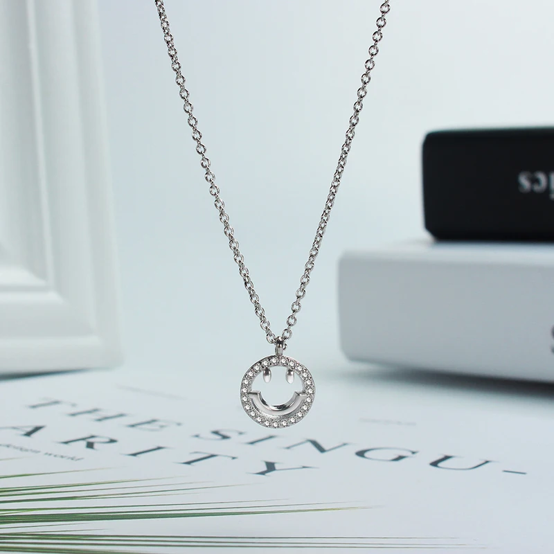 Fashion 925 Sterling Silver Necklace With Smiley Face Zircon Pendant Rose Gold Silver Choker Chain for Women Jewelry Decoration
Fashion 925 Sterling Silver Necklace With Smiley Face Zircon Pendant Rose Gold Silver Choker Chain for Women Jewelry Decoration