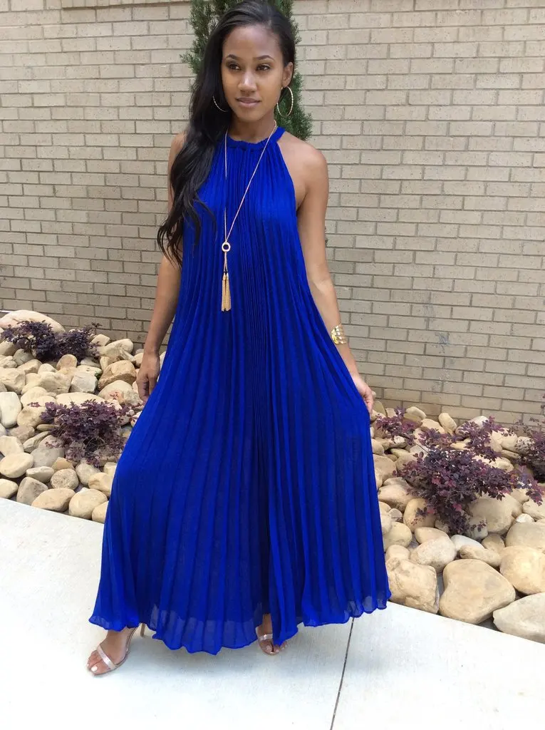 2017 New Women Summer Dress Sexy Party Halter Neck Sleeveless Long Maxi Dresses Beach Boho Fashion Loose Pleated Vestidos Solid
2017 New Women Summer Dress Sexy Party Halter Neck Sleeveless Long Maxi Dresses Beach Boho Fashion Loose Pleated Vestidos Solid