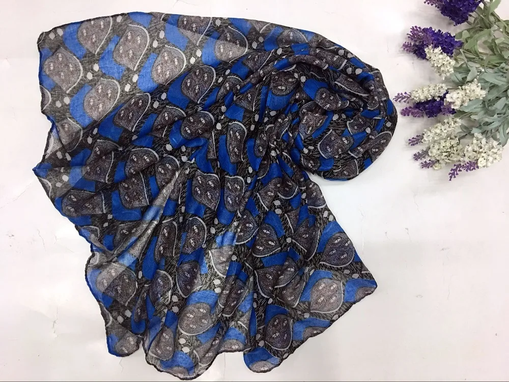 New women scarf oversized flower print shawl long scarf winter wraps Blanket shawl headband
New women scarf oversized flower print shawl long scarf winter wraps Blanket shawl headband