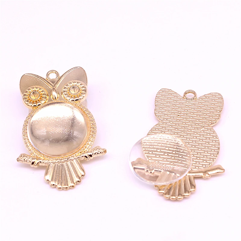 Sweet Bell 8 set KC gold Metal Alloy owl 29*44mm(Fit 20mm Diy) Round Cabochon Pendant Settings + Clear Glass Cabochons
Sweet Bell 8 set KC gold Metal Alloy owl 29*44mm(Fit 20mm Diy) Round Cabochon Pendant Settings + Clear Glass Cabochons