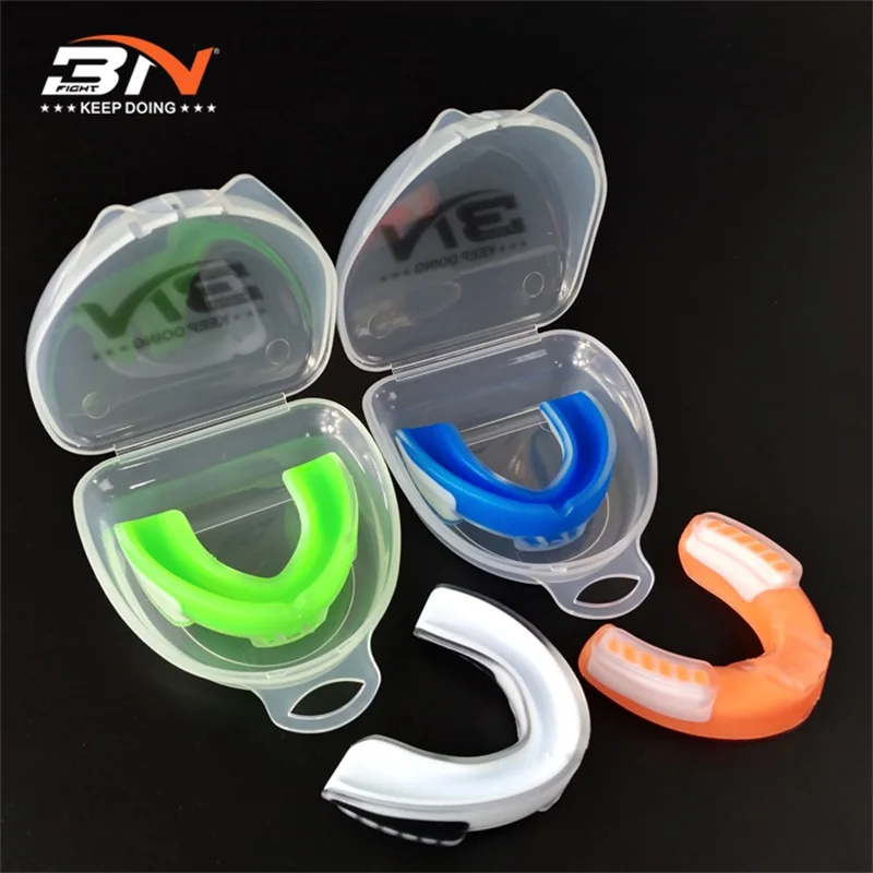 Sports Mouth Guard child/adult Teeth Protector Boxing MMA Football Basketball Karate Muay Thai Mouthguard Safety EVA
Sports Mouth Guard child/adult Teeth Protector Boxing MMA Football Basketball Karate Muay Thai Mouthguard Safety EVA