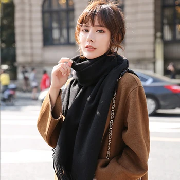 100% Wool Scarf Winter Women Thicken Outdoor Warm Scarves Shawls Wrap Pashmina Luxury Tassels Black Color Wool Headscarf
100% Wool Scarf Winter Women Thicken Outdoor Warm Scarves Shawls Wrap Pashmina Luxury Tassels Black Color Wool Headscarf
