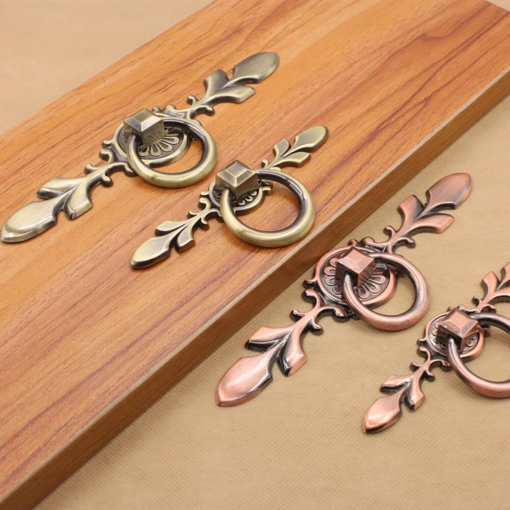 Antique copper handle cabinet pull ring single hole European drawer wardrobe upscale thick handle
Antique copper handle cabinet pull ring single hole European drawer wardrobe upscale thick handle