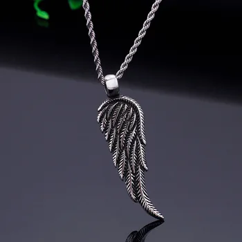 European and American Simple Pendant Small Accessories Jewelry Titanium Steel Feather Pendant
European and American Simple Pendant Small Accessories Jewelry Titanium Steel Feather Pendant