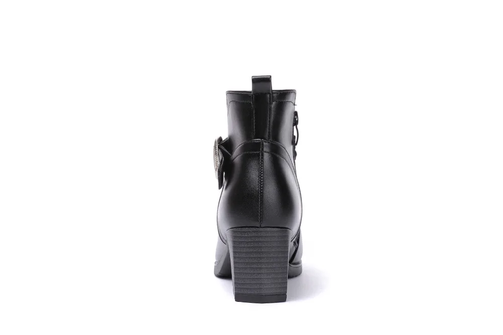 4M2A2315
