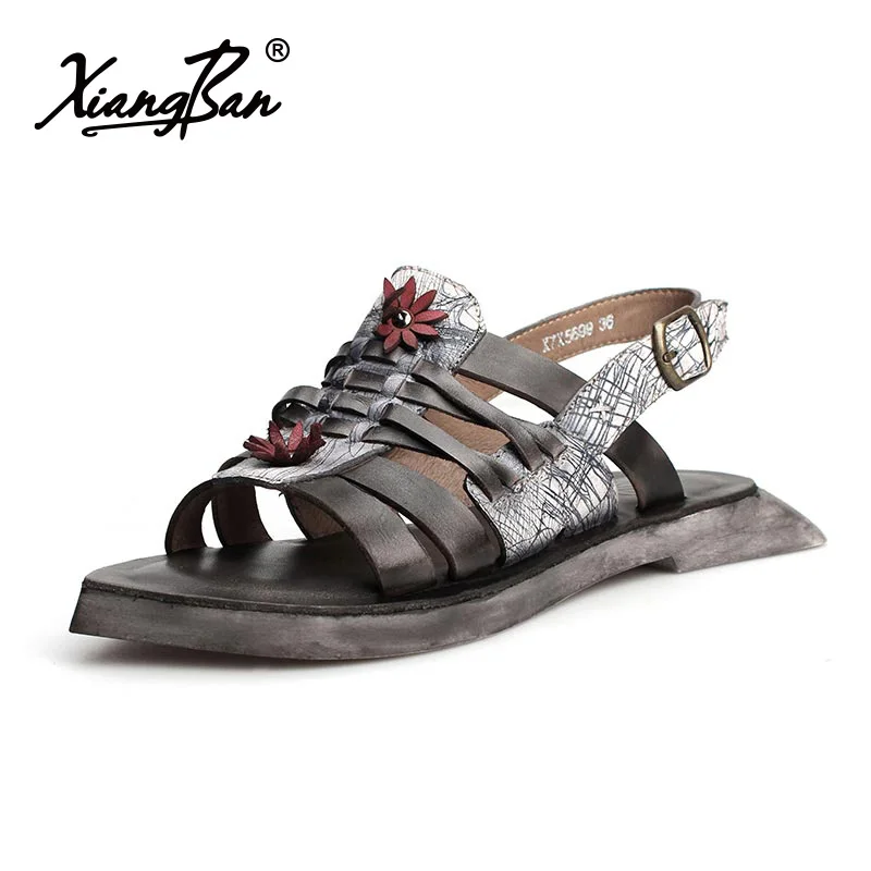 Xiangban Original Retro Floral Women Flat Sandals Comfortable Open-toed Leather Women's Sandals Rubber Outsole
Xiangban Original Retro Floral Women Flat Sandals Comfortable Open-toed Leather Women's Sandals Rubber Outsole