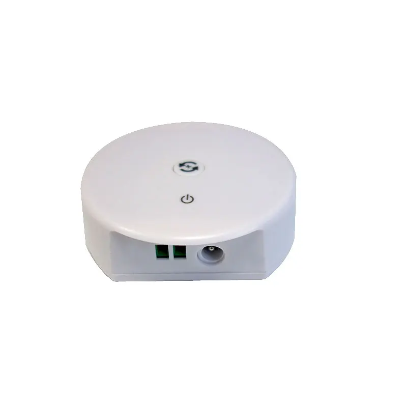 DC12-24V RGB RGBW LED Bluetooth Controller Easier Control by App IOS and Android system for light bulbs
DC12-24V RGB RGBW LED Bluetooth Controller Easier Control by App IOS and Android system for light bulbs