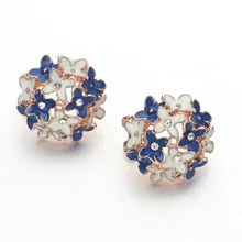 Korean Style Blue Flower Ball Earring Women Jewelry Four-leaf Clover Golden Alloy Metal Ear Stud Wedding Engagement Stud Earring 
Korean Style Blue Flower Ball Earring Women Jewelry Four-leaf Clover Golden Alloy Metal Ear Stud Wedding Engagement Stud Earring
