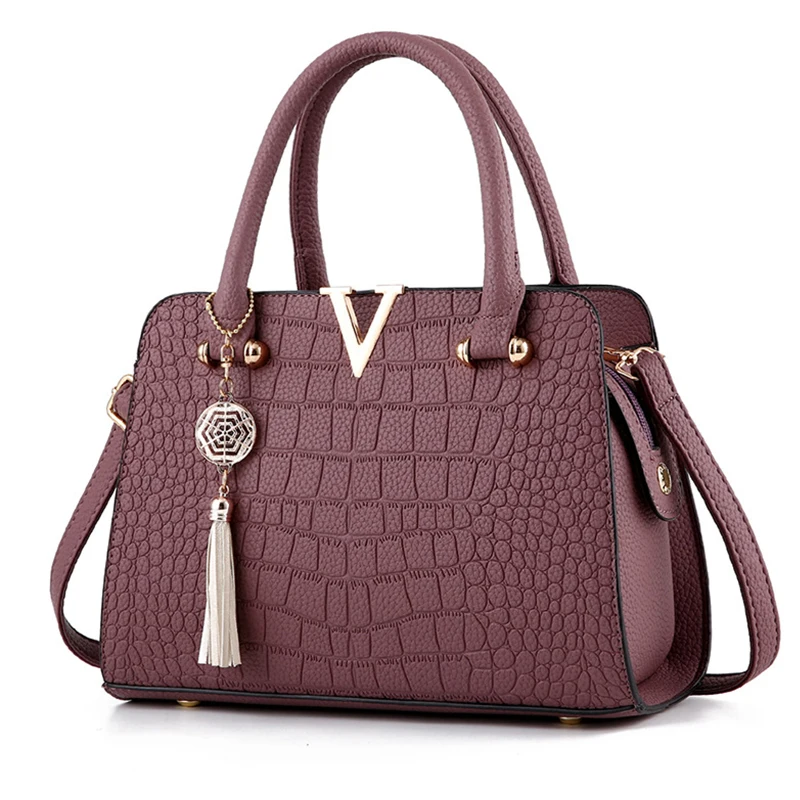 Women Bag Leather Handbag Women Shell Shoulder Bag Crossbody Handbag Crocodile Pattern Rivets Tassel Pendant Luxury Designer New
Women Bag Leather Handbag Women Shell Shoulder Bag Crossbody Handbag Crocodile Pattern Rivets Tassel Pendant Luxury Designer New