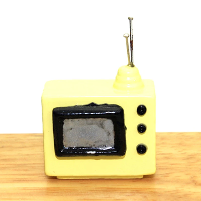 1/12 Mini Resin Television Simulation Furniture TV Model Toys for Doll House Decoration Dollhouse Miniature Accessories
1/12 Mini Resin Television Simulation Furniture TV Model Toys for Doll House Decoration Dollhouse Miniature Accessories