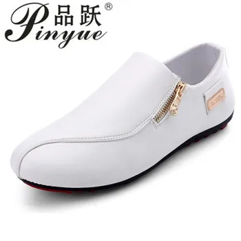2018 Men's breathable leisure sports shoes fashion mesh light breathable men casual shoes men sneakers zapatos size 39--46 
2018 Men's breathable leisure sports shoes fashion mesh light breathable men casual shoes men sneakers zapatos size 39--46