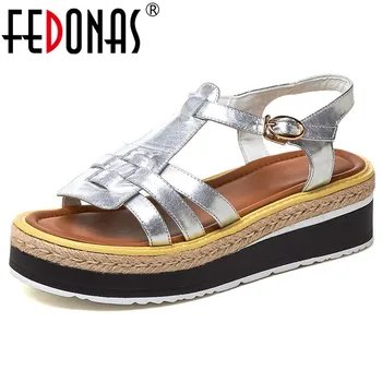 FEDONAS 2021 Summer Fashion Concise Rome Round Toe Women Flats Solid Genuine Leather Buckle Women Sandals Party Office Shoes
FEDONAS 2021 Summer Fashion Concise Rome Round Toe Women Flats Solid Genuine Leather Buckle Women Sandals Party Office Shoes