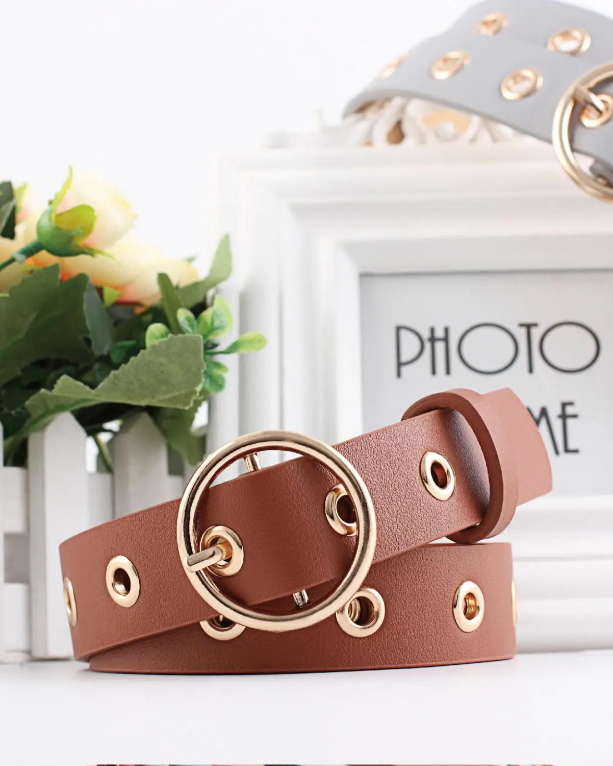 Women leather belt Round Metal pin buckle Circle Belts Hot Brand fashion Punk O Ring for Women belt Femme Mujer Harajuku Cinto
Women leather belt Round Metal pin buckle Circle Belts Hot Brand fashion Punk O Ring for Women belt Femme Mujer Harajuku Cinto