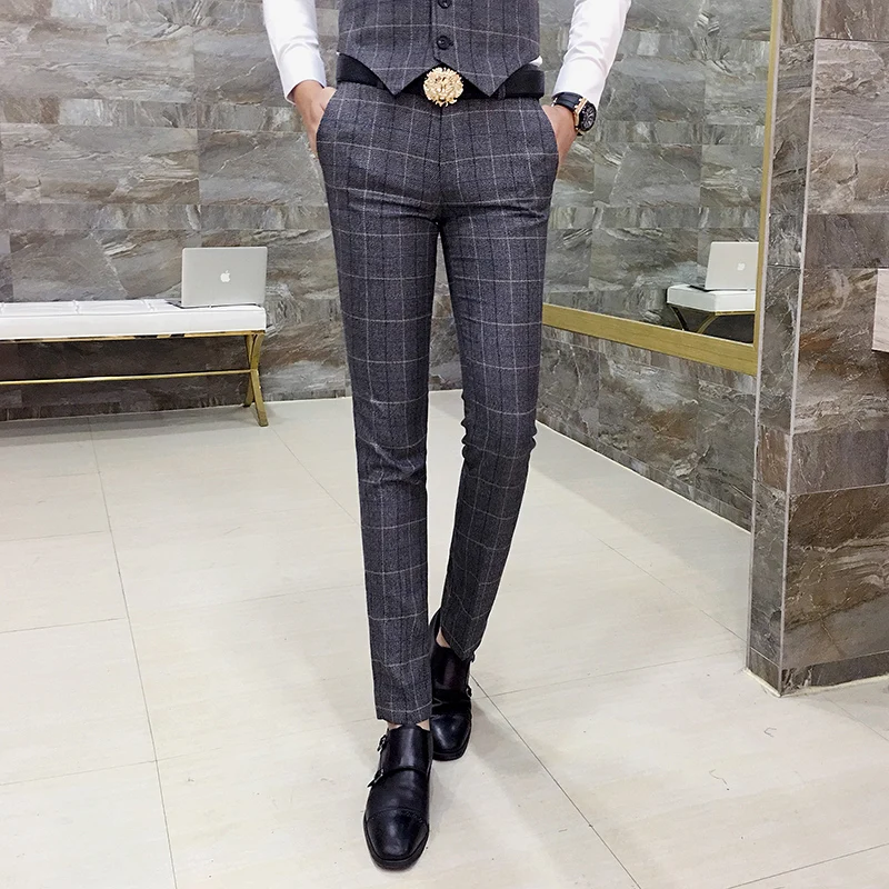Left ROM 2019 New High Quality Goods Groom's Man's Fashion Grid Wedding Dress Suit Pants Men's Business Casual Pants Trousers
Left ROM 2019 New High Quality Goods Groom's Man's Fashion Grid Wedding Dress Suit Pants Men's Business Casual Pants Trousers