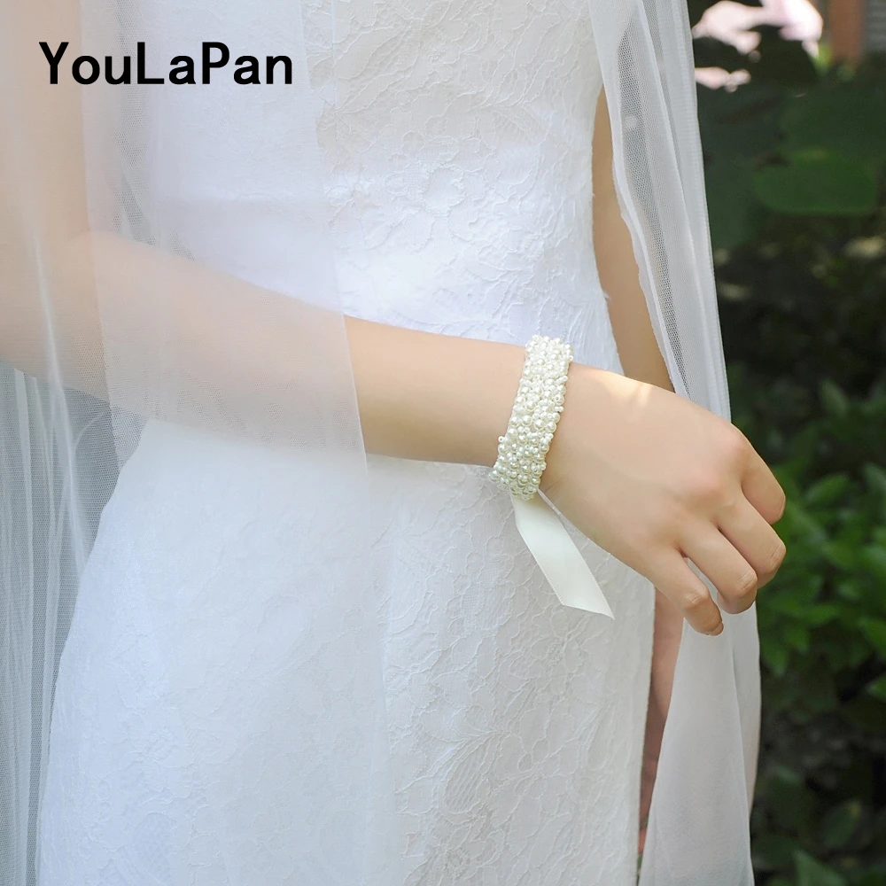 YouLaPan D02 Corsage Bracelet Bride Wrist Flower Crystal Bridal Cuff Handmade Bridal Cuff Jeweled Bracelet Rhinestone Bride
YouLaPan D02 Corsage Bracelet Bride Wrist Flower Crystal Bridal Cuff Handmade Bridal Cuff Jeweled Bracelet Rhinestone Bride