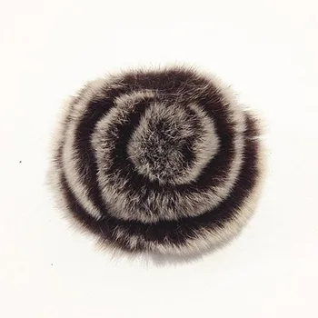 Real Fur Brooch Pin Women New Dress Pins&Brooche mujer Classic Flower Style Hat Vintage Girls Broches Pins For Fashion Jewelry
Real Fur Brooch Pin Women New Dress Pins&Brooche mujer Classic Flower Style Hat Vintage Girls Broches Pins For Fashion Jewelry