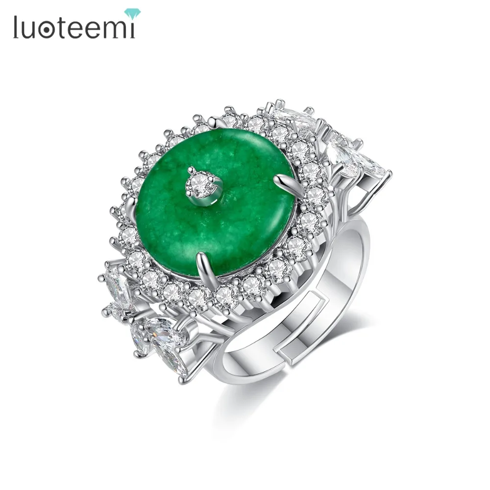 LUOTEEMI Ethnic Adjustable Round Ring for Women Party or Dating Luxury CZ Green Main Stone Famale Anillos Mujer Christmas Gift
LUOTEEMI Ethnic Adjustable Round Ring for Women Party or Dating Luxury CZ Green Main Stone Famale Anillos Mujer Christmas Gift