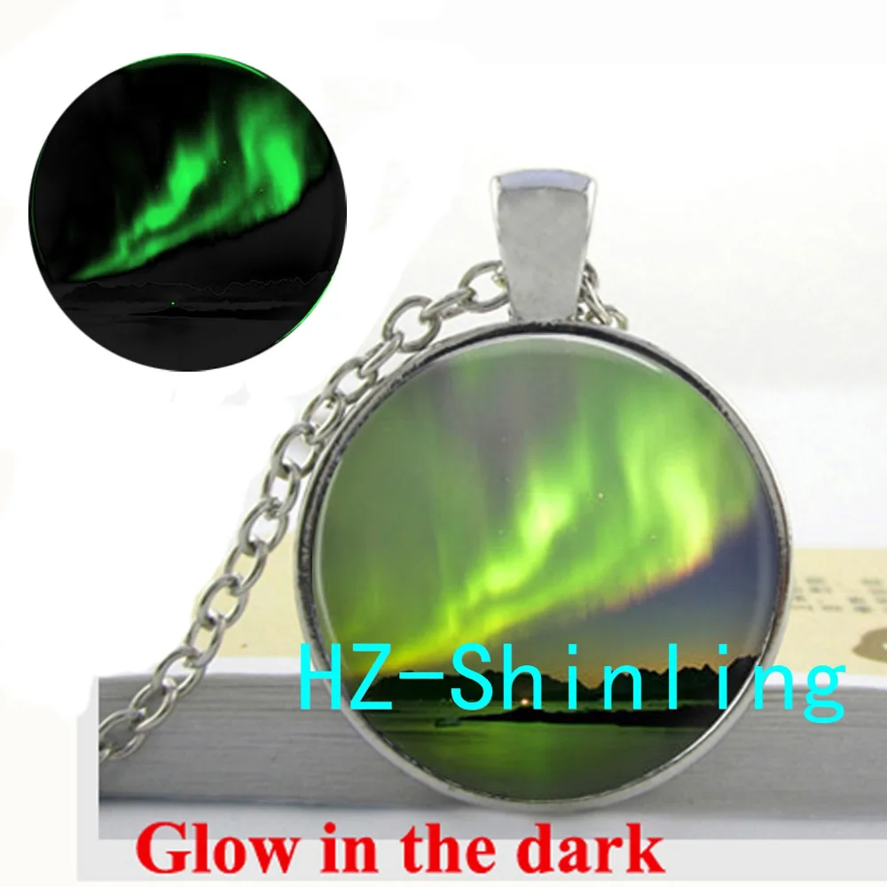 Glowing Jewelry Aurora Borealis Necklace Green Aurora Borealis Pendant Jewelry Glow in The Dark Necklace
Glowing Jewelry Aurora Borealis Necklace Green Aurora Borealis Pendant Jewelry Glow in The Dark Necklace