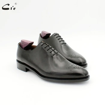 cie round toe medallion whole cut solid black men dress shoe genuine full grain calf leather men leather work shoe oxford OX724
cie round toe medallion whole cut solid black men dress shoe genuine full grain calf leather men leather work shoe oxford OX724