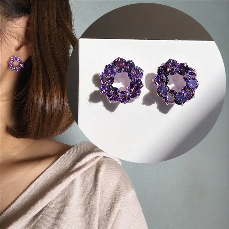 2018 Korean Luxury AAA Purple Zircon Geometric Circle S925 Sterling Silver Stud Earrings for Women Wedding Party Charm Jewelry
2018 Korean Luxury AAA Purple Zircon Geometric Circle S925 Sterling Silver Stud Earrings for Women Wedding Party Charm Jewelry