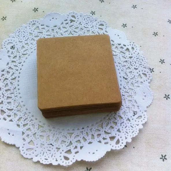 6 * 6 cm Kraft paper little square cardboard label jewelry price tags blank card tags with Hemp rope 300 pcs/lot free shipping
6 * 6 cm Kraft paper little square cardboard label jewelry price tags blank card tags with Hemp rope 300 pcs/lot free shipping