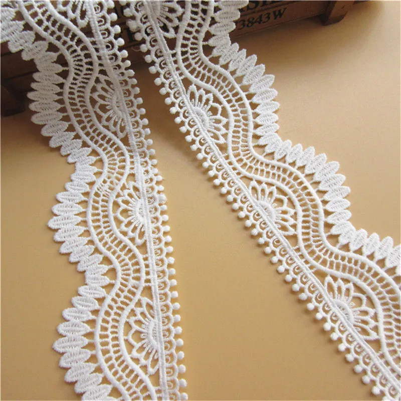 2 Yard 52mm White Cotton Crochet Scalloped Lace Edge Trim Ribbon Fabric Embroidered Applique Sewing Craft Wedding Dress Clothes
2 Yard 52mm White Cotton Crochet Scalloped Lace Edge Trim Ribbon Fabric Embroidered Applique Sewing Craft Wedding Dress Clothes