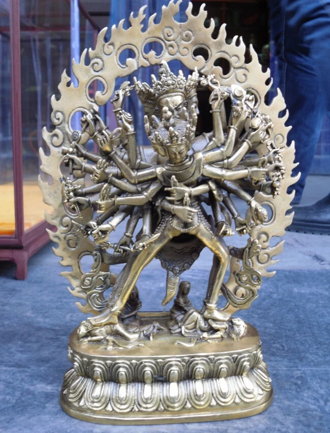 bi001454 29 cm Tibet Buddhism bronze Paramadibuddha Kalacakravajra Buddha Statue
bi001454 29 cm Tibet Buddhism bronze Paramadibuddha Kalacakravajra Buddha Statue