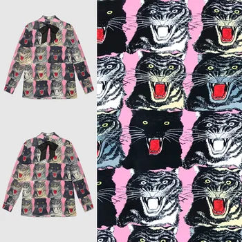100X145cm Multicolor Tiger Heads Leopards Pink Crepe Satin Fabric for Woman Summer Shirt Sleepwear Dress Sewing DIY
100X145cm Multicolor Tiger Heads Leopards Pink Crepe Satin Fabric for Woman Summer Shirt Sleepwear Dress Sewing DIY
