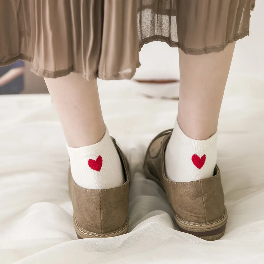 Korean Cute Ladies Heart-shaped Candy Color Solid Ankle Socks Women Girls Love Heart Patterned Pink White Short Sock For Student
Korean Cute Ladies Heart-shaped Candy Color Solid Ankle Socks Women Girls Love Heart Patterned Pink White Short Sock For Student