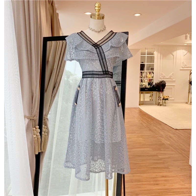 HIGH STREET 2019 Designer Runway Dress Women's V-neck Short Sleeve Ruffle Lace Dress
HIGH STREET 2019 Designer Runway Dress Women's V-neck Short Sleeve Ruffle Lace Dress