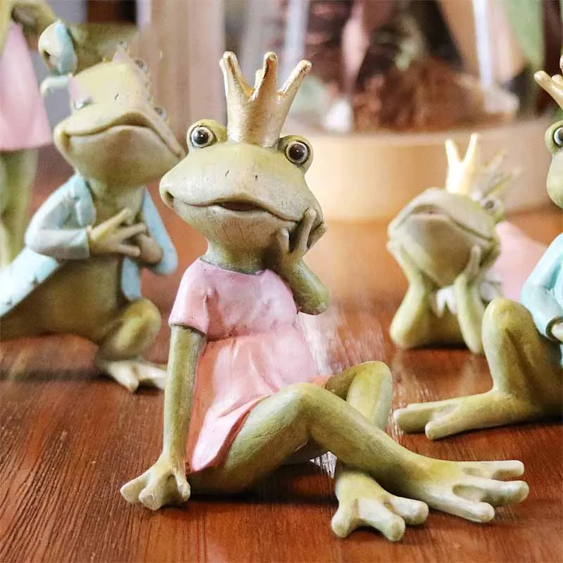 American frog creative adorable ornaments home decorations gifts children's room living room
American frog creative adorable ornaments home decorations gifts children's room living room