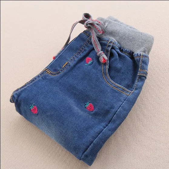 2018 Children Clothing Girls Spring Fall Fashion Jeans Kid Leisure Embroidered Strawberry Trousers Lace-Up Long Denim Pants G168 | Детская