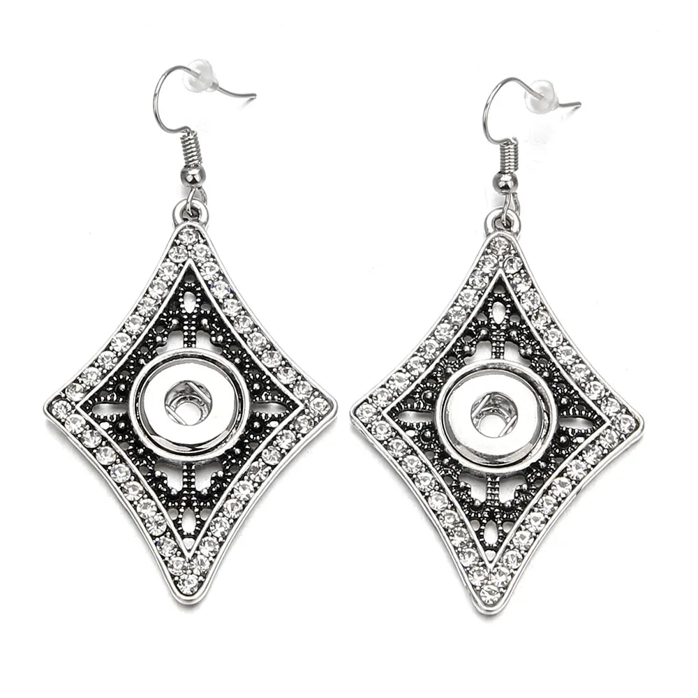 Xinnver Snap Jewelry 12mm Snap Drop Earrings Crystal Vintage Hollow Out Ethnic Mini Snap Buttons Earrings For Women
Xinnver Snap Jewelry 12mm Snap Drop Earrings Crystal Vintage Hollow Out Ethnic Mini Snap Buttons Earrings For Women