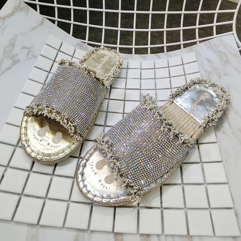 2018 summer fall crystal tassel soft gladiator sandals woman handmade sewing fisherman slippers lady fringe beach sandals
2018 summer fall crystal tassel soft gladiator sandals woman handmade sewing fisherman slippers lady fringe beach sandals