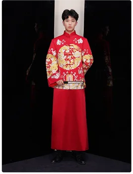 New Groom Vintage Loose Cheongsam Traditional Chinese Wedding Gown Satin Qipao Embroidery Dragon Costume Vestido Oriental Mens
New Groom Vintage Loose Cheongsam Traditional Chinese Wedding Gown Satin Qipao Embroidery Dragon Costume Vestido Oriental Mens