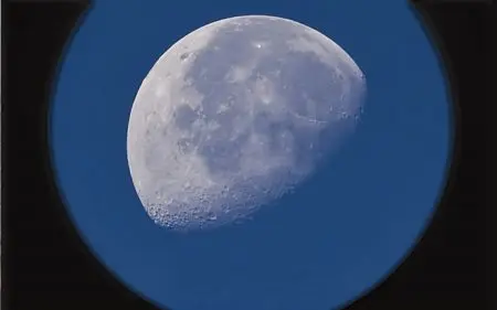 astronomical telescope F90060M high-definition high-definition 675 times moon crater heaven and earth dual-use
astronomical telescope F90060M high-definition high-definition 675 times moon crater heaven and earth dual-use