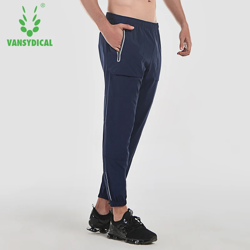 Vansydical New Running Pants Men's Drawstring Fitness Jogger Trousers Breathable Active Pants with Zipper Pockets
Vansydical New Running Pants Men's Drawstring Fitness Jogger Trousers Breathable Active Pants with Zipper Pockets